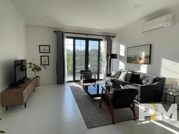 properties in yangon, Living room