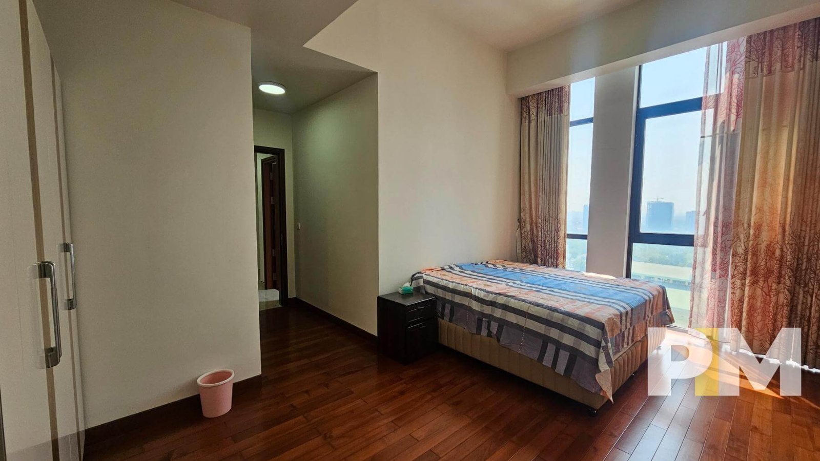 Yangon Real Estate (Bedroom)