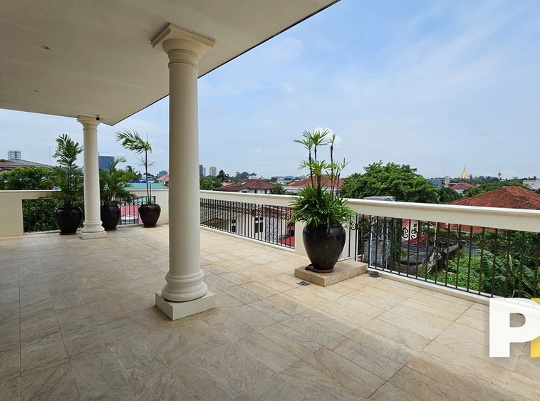 bahan house for sale in myanmar (balcony)