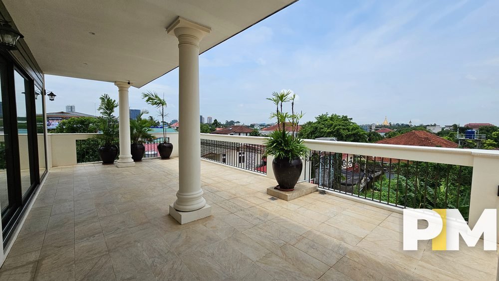 bahan house for sale in myanmar (balcony)