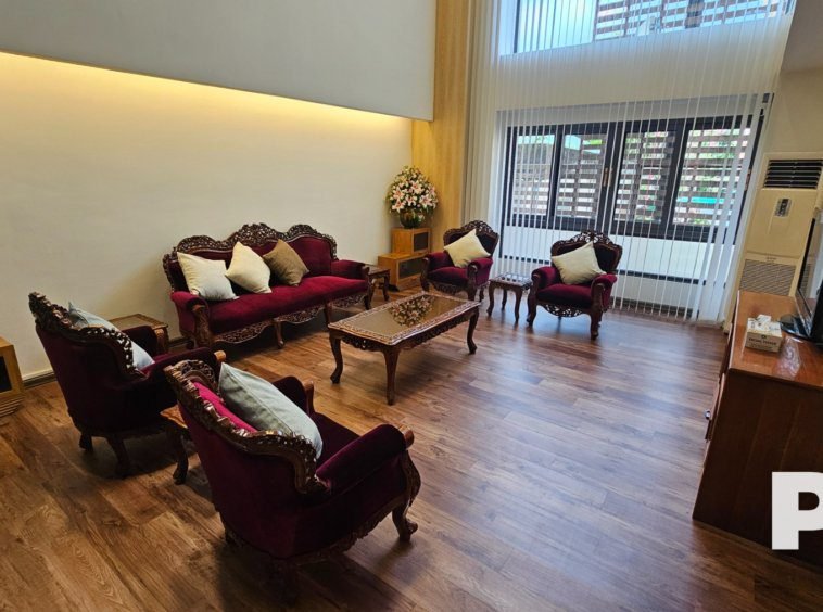 Yangon Condo for rent in Myanmar Diamond Hill Livingroom