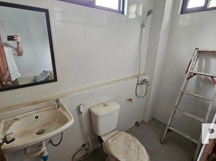 Real Estate in Myanmar, Bathroom